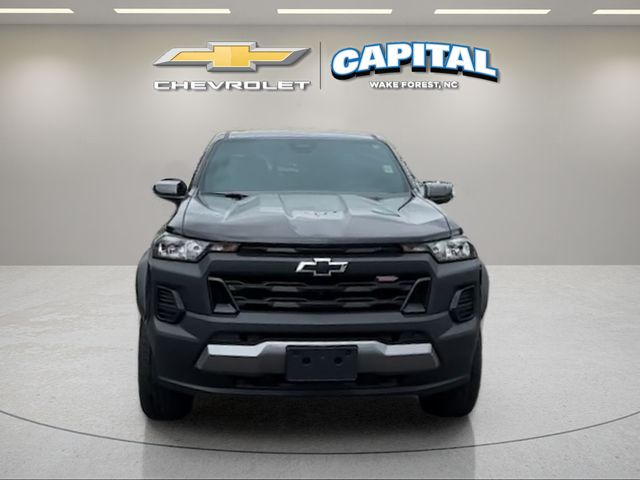 Used 2025 Black Chevrolet Trail Boss image 8