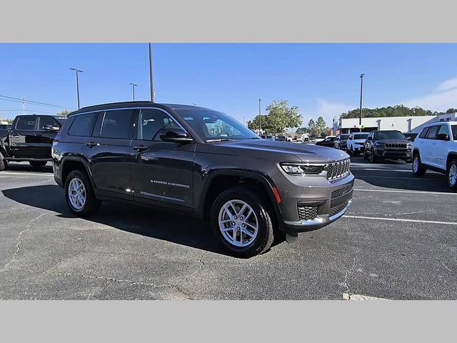 2026 Jeep Grand Cherokee L Laredo 4x2