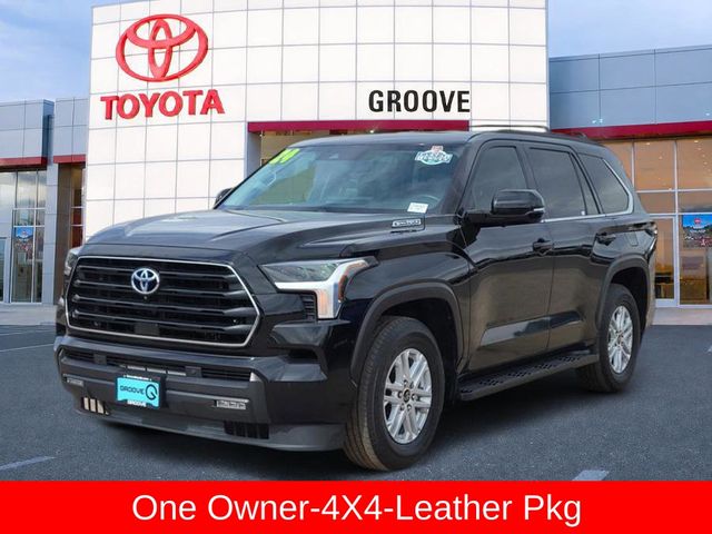 Midnight Black Metallic 2024 Toyota Sequoia SR5 4WD SUV / Crossover Four-Wheel Drive Automatic