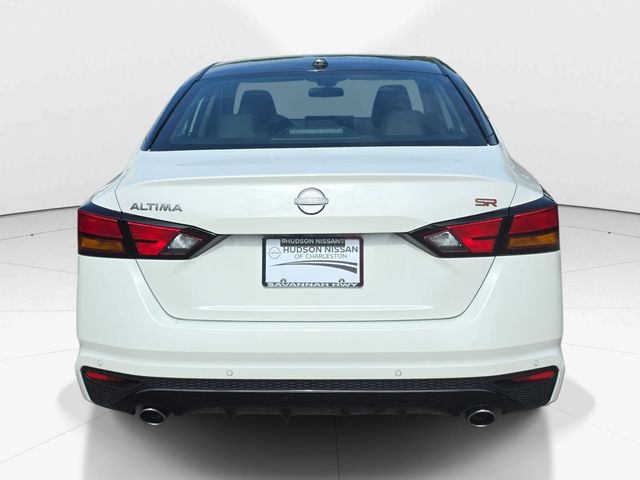 New 2026 White Nissan 2.5 SR image 5
