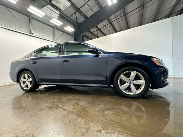 2012 Volkswagen Passat 2.5 SE Blue at Subaru and VW of Moon Township