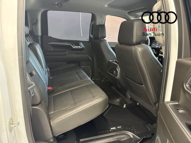 Used 2022 White GMC SLT image 33