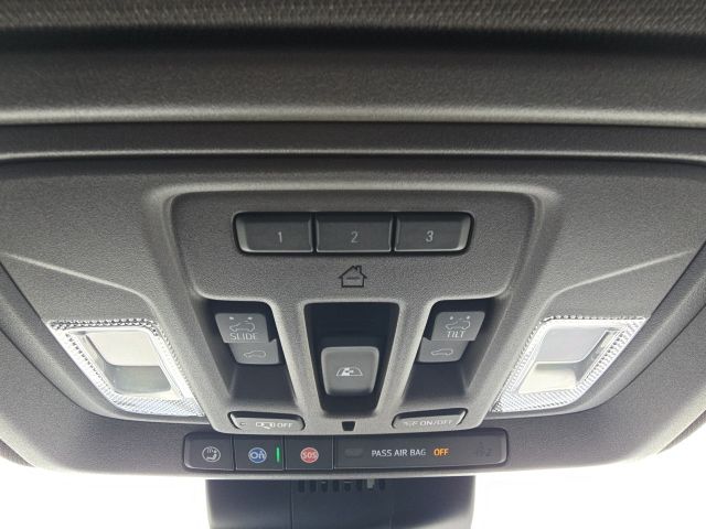 2023 GMC Sierra 1500 SLT:46952A