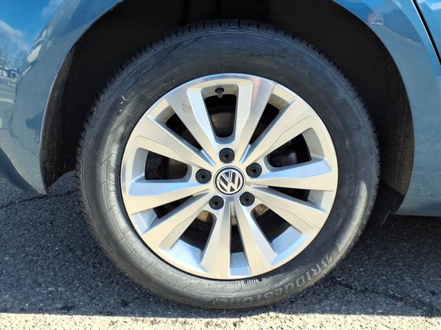 2021 Volkswagen Golf