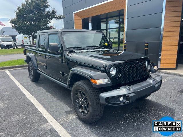 2021 Jeep Gladiator Willys Crew Cab 4WD
