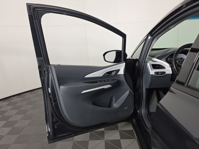 Used 2019 Gray Chevrolet Premier image 20