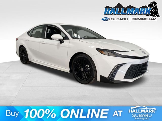 2025 Toyota Camry SE FWD