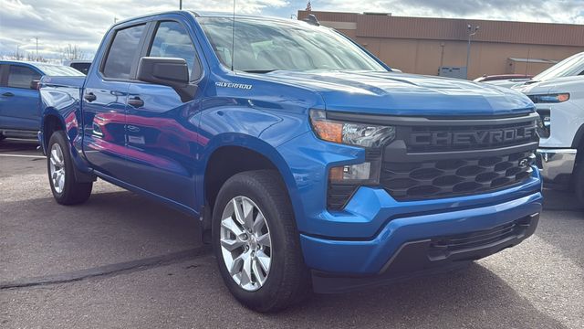 2023 Chevrolet Silverado 1500 Custom 2