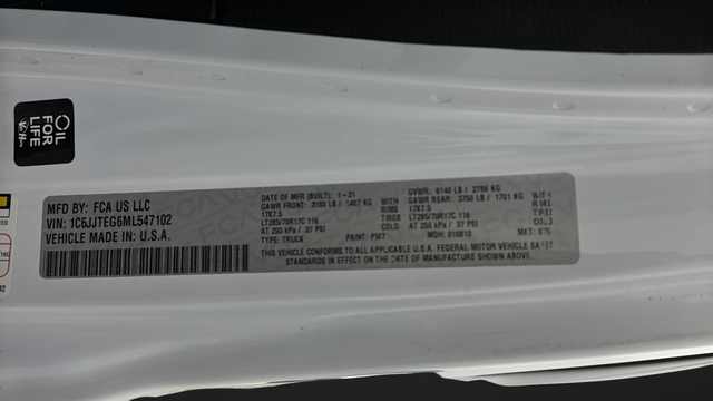 Used 2021 Bright White Clearcoat Jeep Mojave image 27