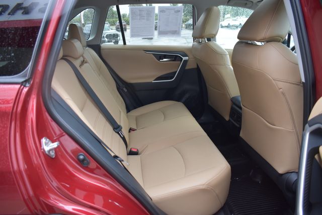 Used 2020 Toyota RAV4 SUV
