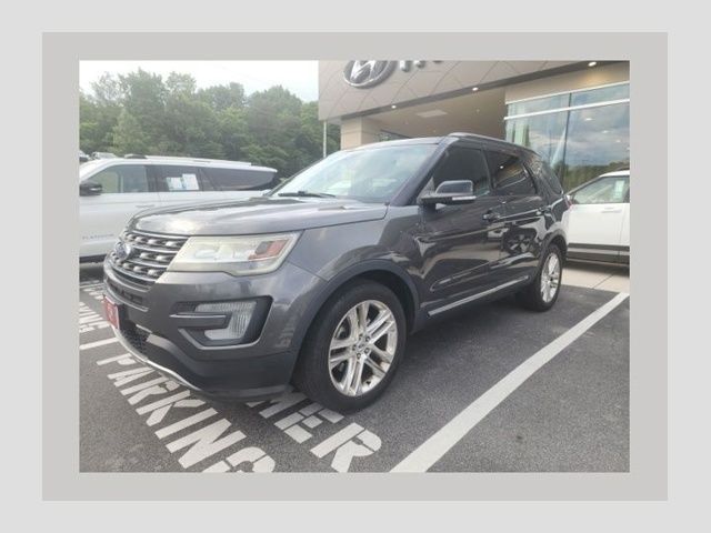 Ruby Red Metallic Tinted Clearcoat 2016 Ford Explorer XLT 4WD SUV / Crossover All-Wheel Drive 6-Speed Automatic