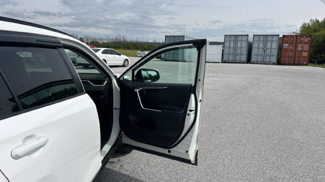 Used 2021 Toyota RAV4 SUV