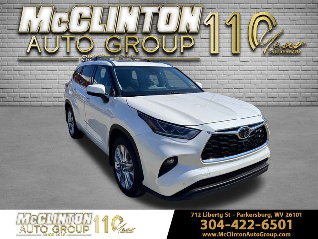 2020 White Toyota Highlander Limited AWD SUV