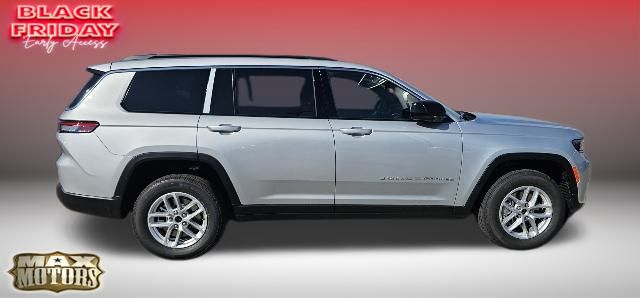 2024 Jeep Grand Cherokee L Laredo 12