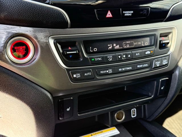 used 2022 Honda Pilot car, priced at $29,107