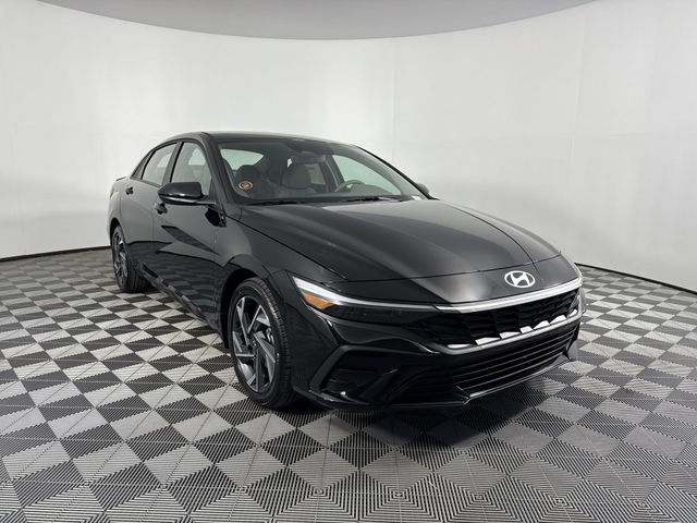 New 2025 Hyundai Elantra For Sale in Indianapolis, IN