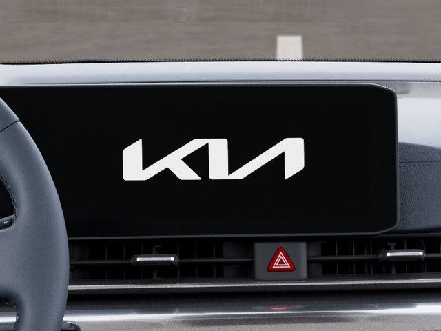 New 2026 Kia Carnival Hybrid Van
