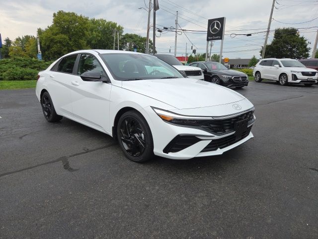 2026 Hyundai Elantra SEL Sport Premium FWD
