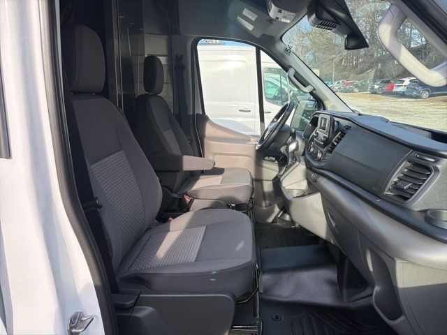 New 2024 White Ford Base image 25