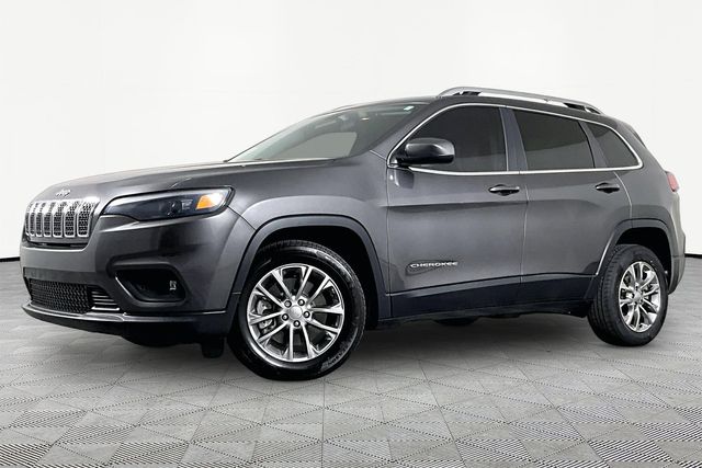 Gray (Granite Crystal Metallic Clearcoat) 2019 Jeep Cherokee Latitude Plus FWD SUV / Crossover Front-Wheel Drive 9-Speed Automatic
