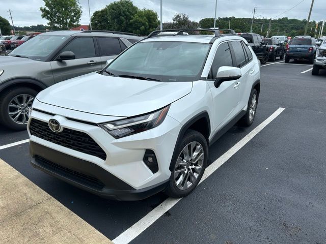 Pearl 2025 Toyota RAV4 XLE Premium FWD SUV / Crossover Front-Wheel Drive 8-Speed Automatic