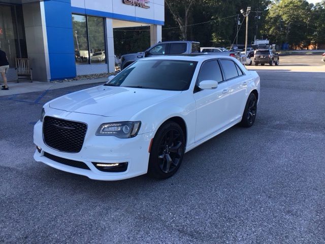 Bright White Clearcoat 2022 Chrysler 300 Sedan Rear-Wheel Drive 8-Speed Automatic