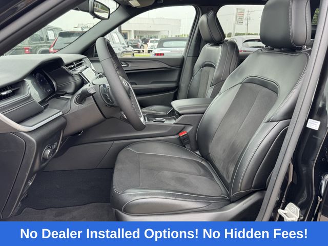 2024 Jeep Grand Cherokee Altitude X Black at River Oaks CDJR