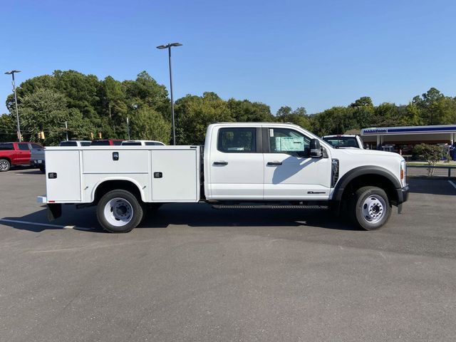 2024 Ford F-550SD  2