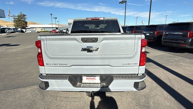 2025 Chevrolet Silverado 1500 Custom 4