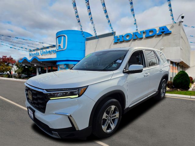 Platinum White Pearl 2023 Honda Pilot EX-L AWD SUV / Crossover All-Wheel Drive Automatic