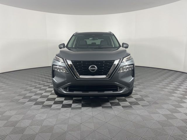 2023 Nissan Rogue SL 3