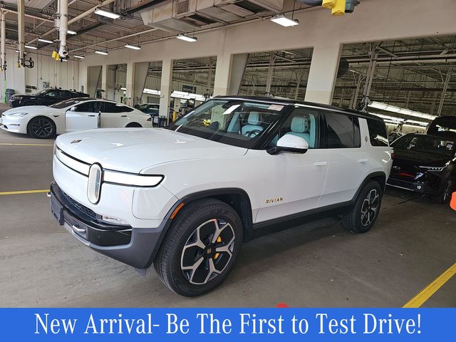 Glacier White 2024 Rivian R1S SUV / Crossover All-Wheel Drive 1-Speed Automatic