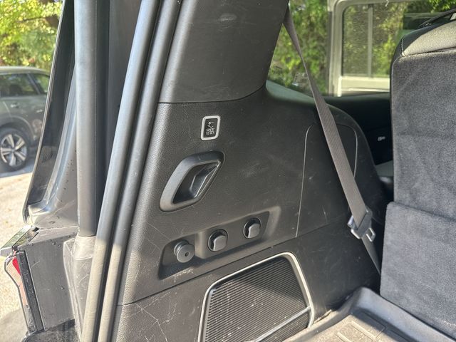 Used 2022 Black Jeep Series I image 14