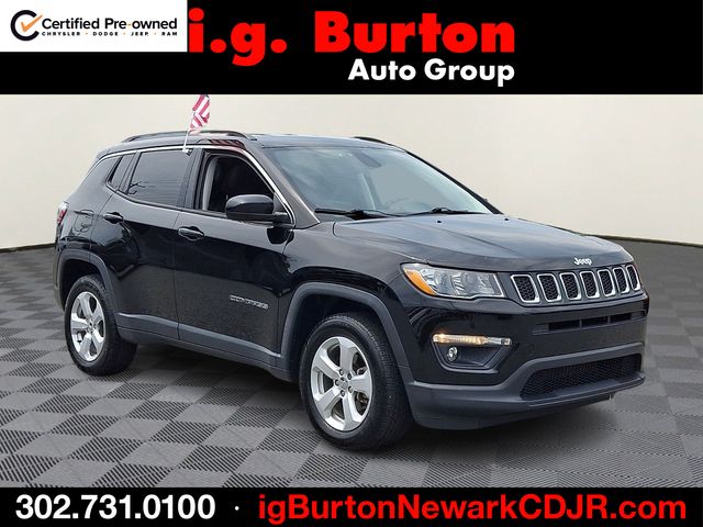 Black Clearcoat 2021 Jeep Compass SUV / Crossover Four-Wheel Drive 9-Speed Automatic