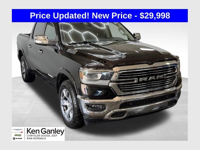 2022 RAM 1500 Laramie Crew Cab 4WD