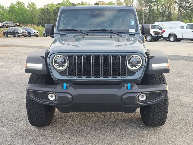 2025 Jeep Wrangler Rubicon 4xe:B02249