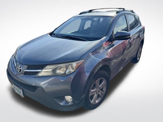 2013 Toyota RAV4 XLE 4