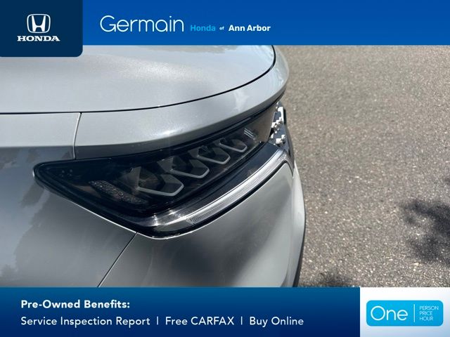 Used 2023 Wolf Gray Kia X-Line EX image 4
