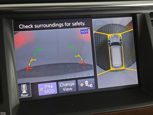 2018 Infiniti QX80 Base photo 26