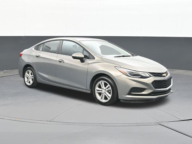 Pepperdust Metallic 2017 Chevrolet Cruze LT Sedan FWD Sedan Front-Wheel Drive 6-Speed Automatic