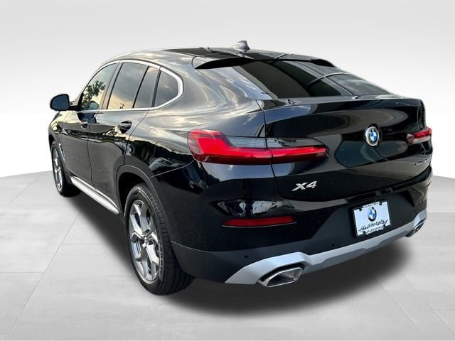 2024 BMW X4 xDrive30i 7