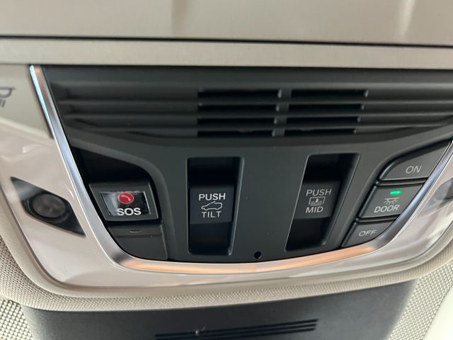 2026 Acura MDX Advance Package - Liquid Carbon Metallic exterior view 18