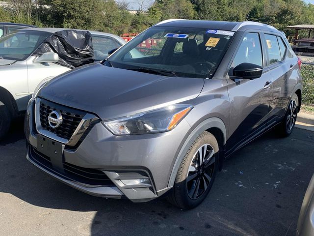 2020 Nissan Kicks SR 5