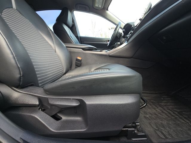 2021 Toyota Camry SE Nightshade:L167217A1