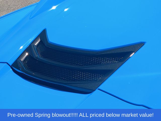 Used 2022 Rapid Blue Chevrolet Stingray image 43