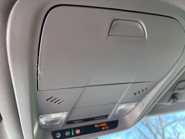 2024 GMC Terrain SLE photo