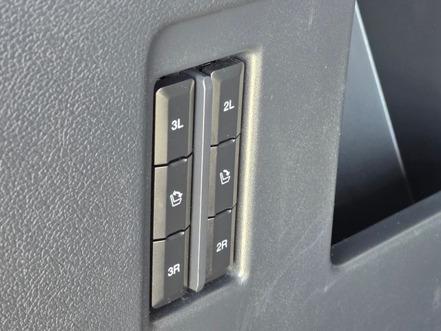 2023 Ford Expedition XLT:167703A