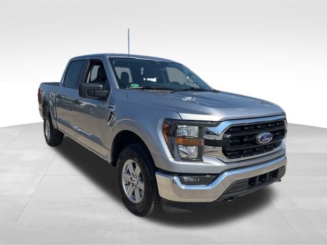 2023 Ford F-150 XLT 2