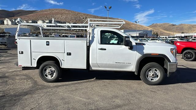 2023 GMC Sierra 2500HD Pro 2