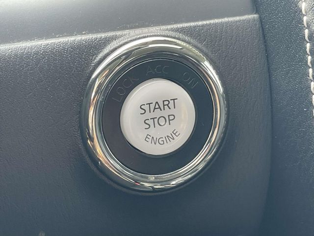 Used 2022 Gray INFINITI Premium Select image 26